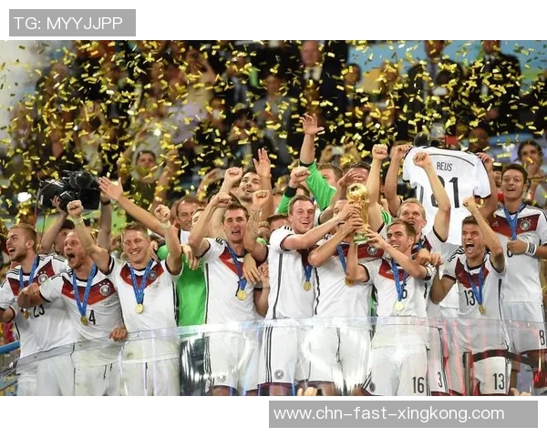 2008欧洲杯小组赛精彩回顾与各队表现分析